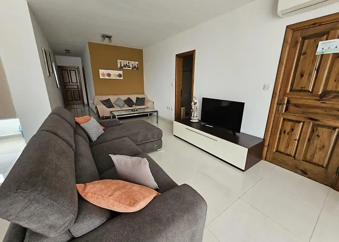 Rooftop View St Julians J1 Apartament *