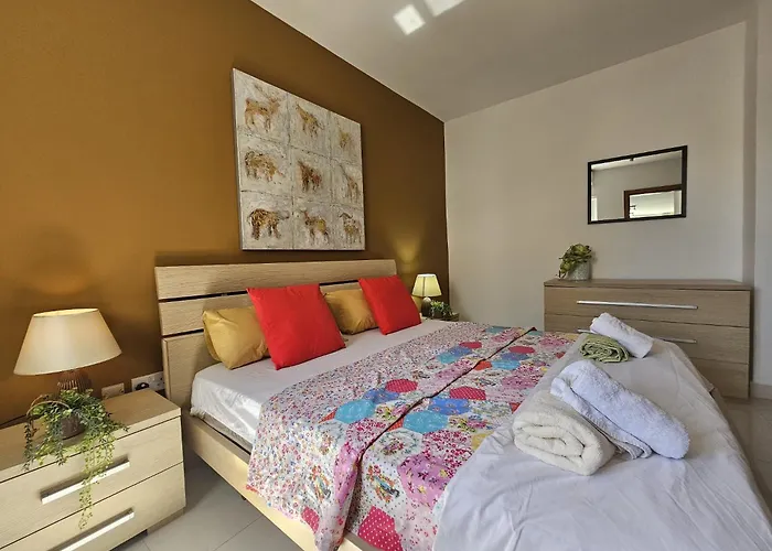 Daire Rooftop View St Julians J1 Kappara