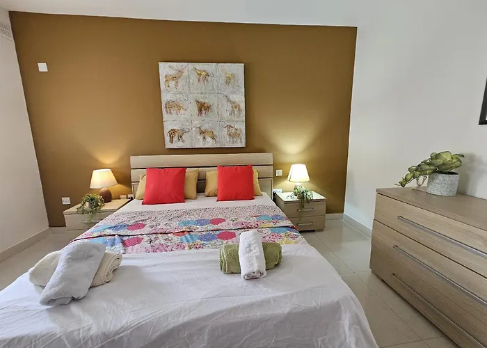 Rooftop View St Julians J1 Apartament Kappara