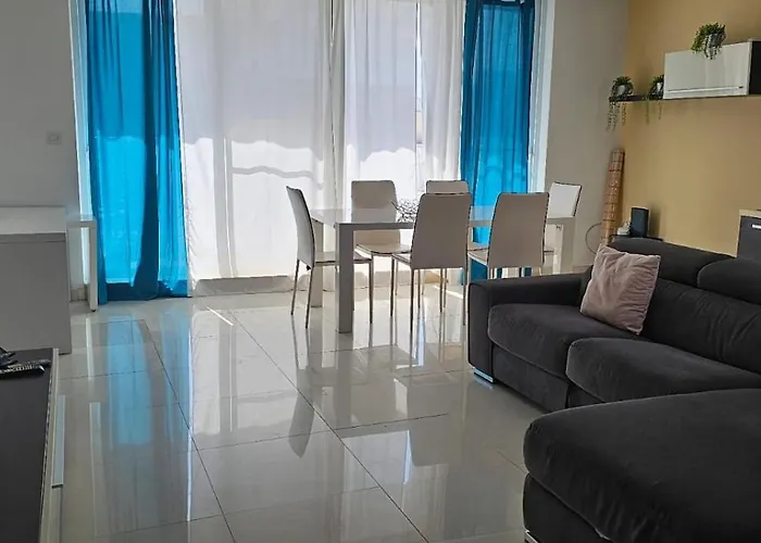 Apartament Rooftop View St Julians J1